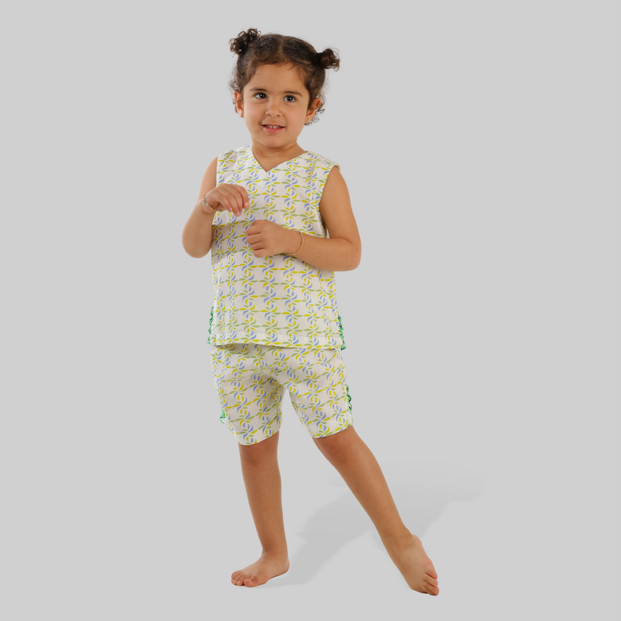 Kris Kross playful shorts set